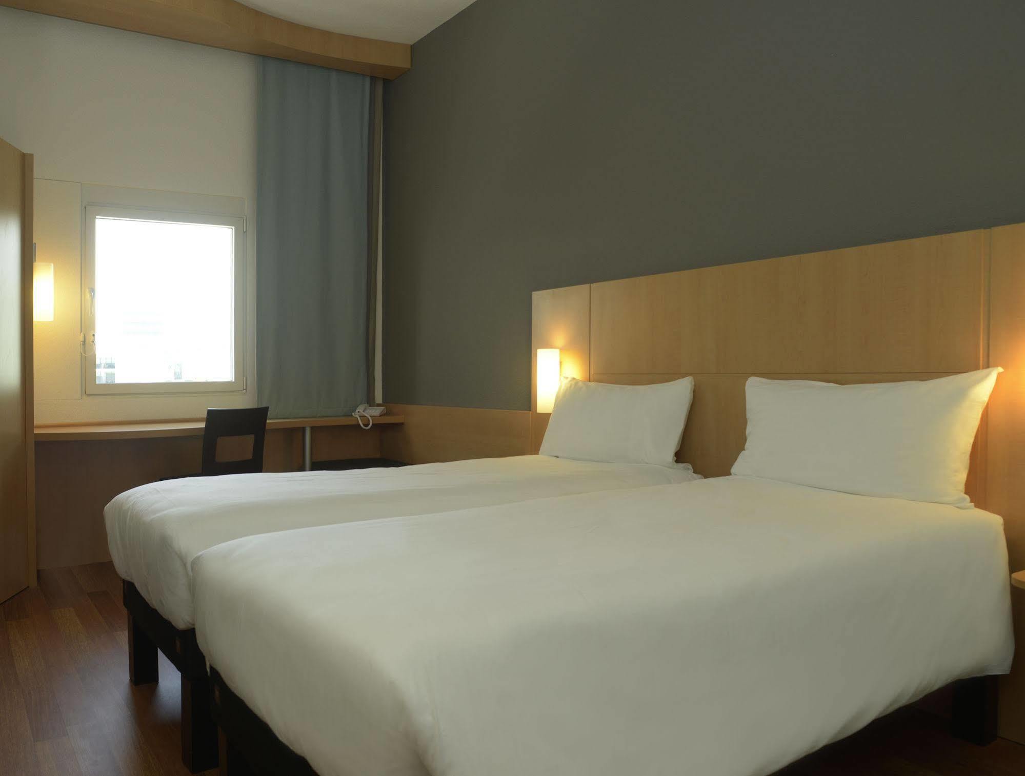 Hotel Ibis Lisboa Parque Das Nacoes Exteriér fotografie